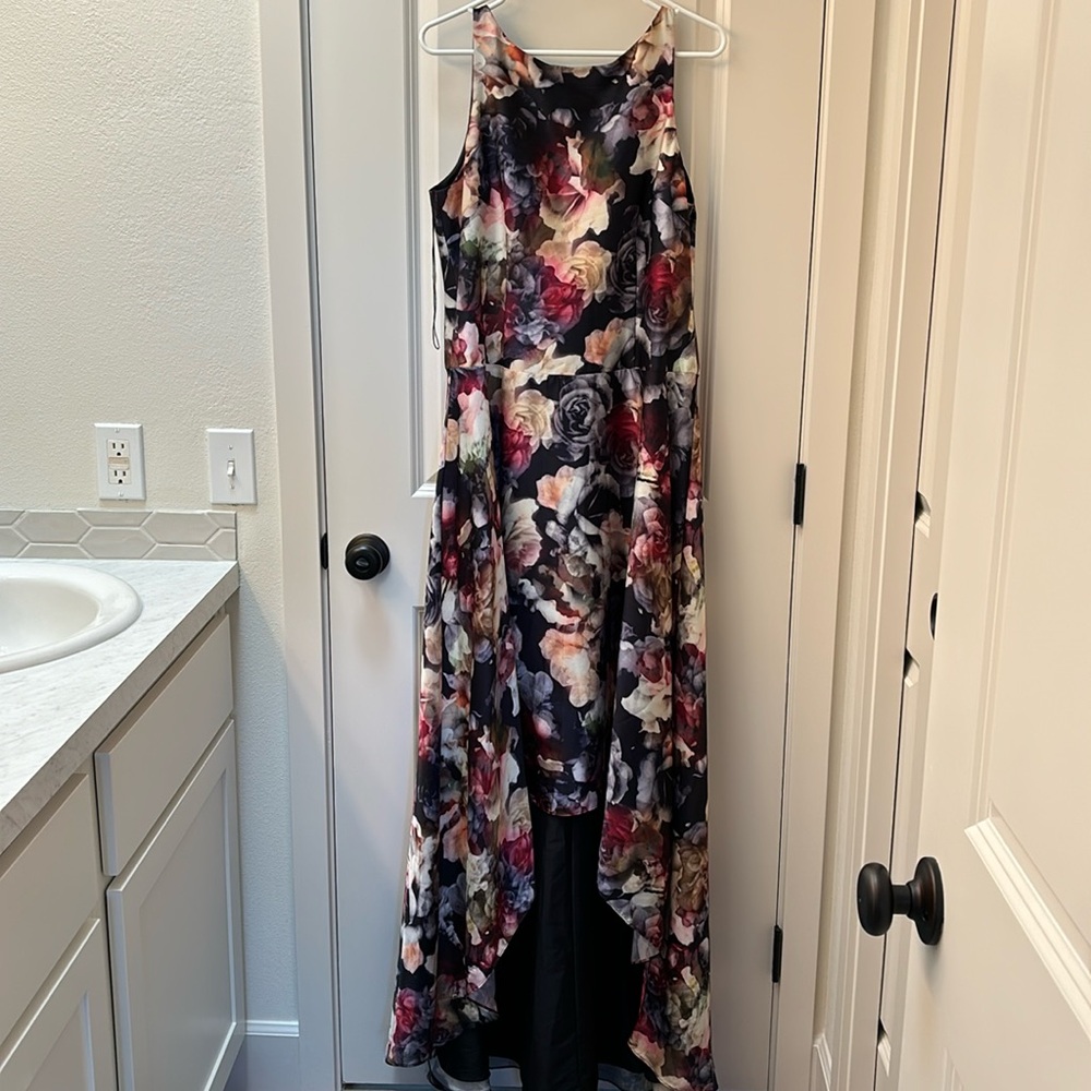 Adrianna Papell high-lo floral gown